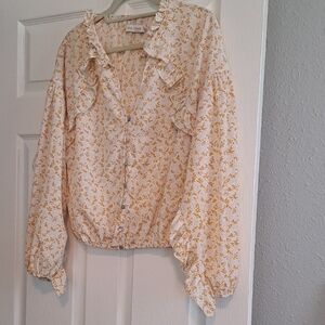 ⌛️ Floral Blouse 2/14